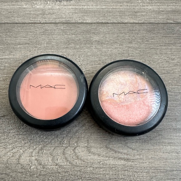 Duo of Mac Blushes - Picture 2 of 3